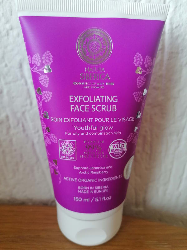 beautybyash natura siberica exfoliating face scrub pinktube